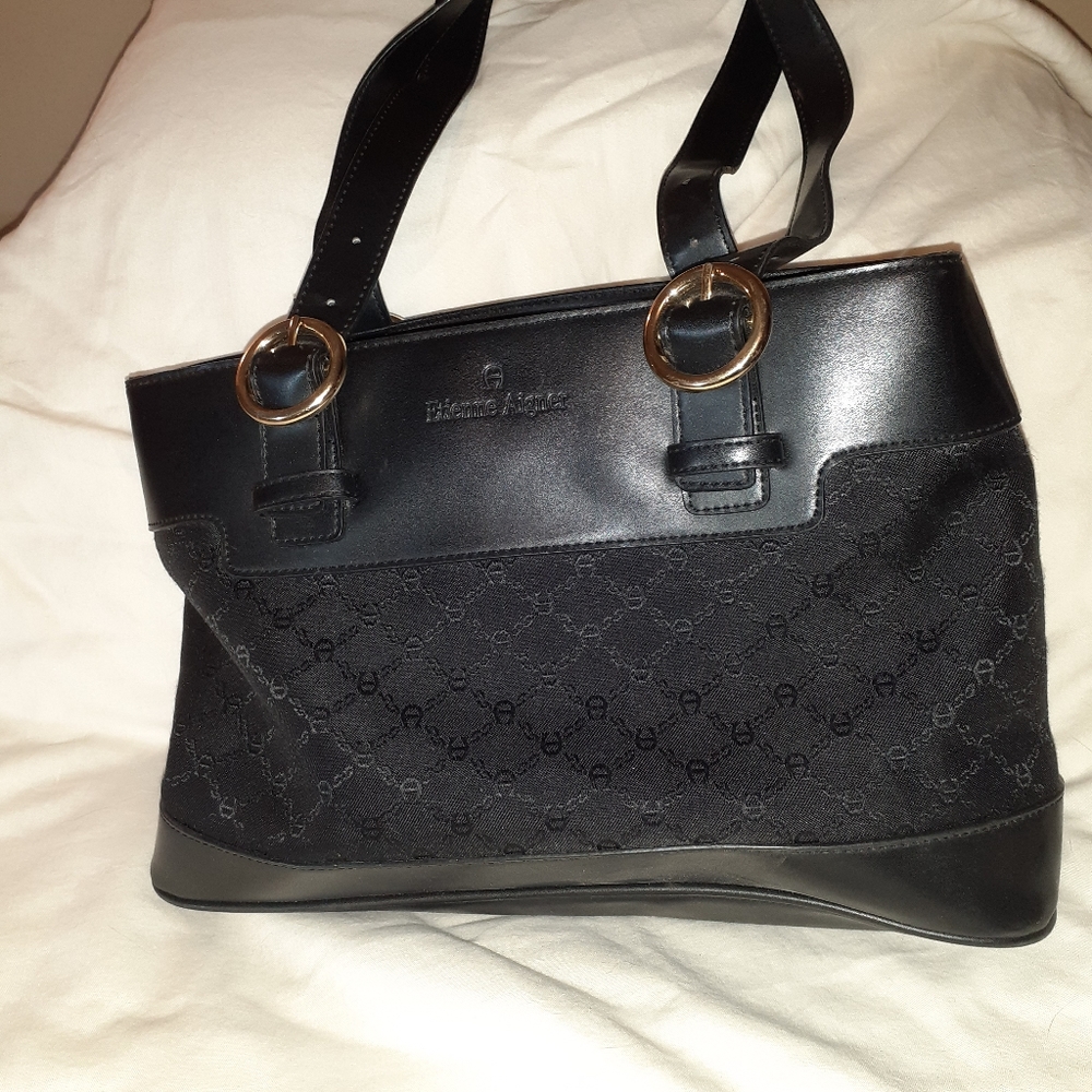 Etienne Aigner original shoulder handbag